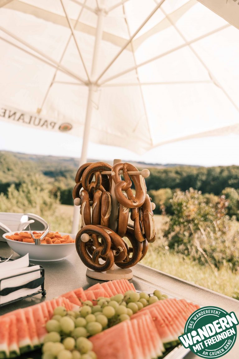 HEIMATALM_WANDERN_MIT_FREUNDEN_2025_FREITAG_LOGO_PHIL_WOLF_2025-11