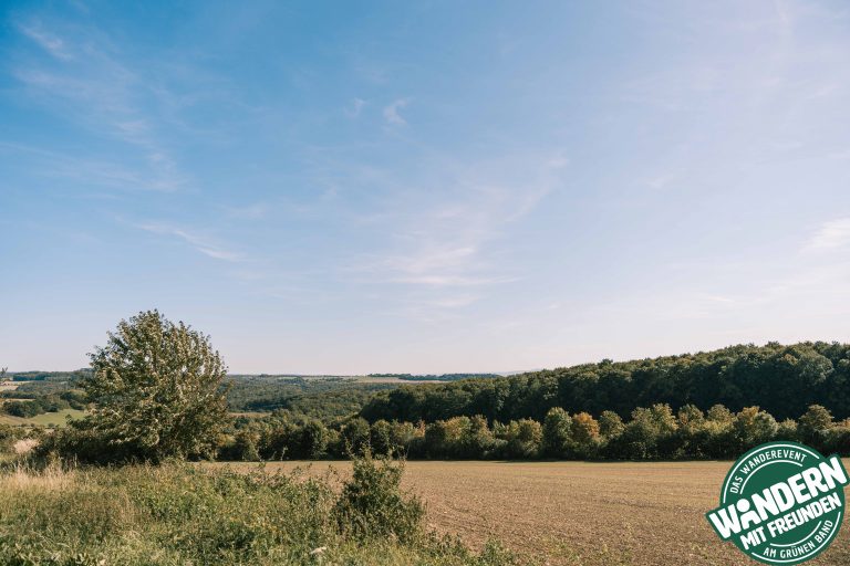 HEIMATALM_WANDERN_MIT_FREUNDEN_2025_FREITAG_LOGO_PHIL_WOLF_2025-12